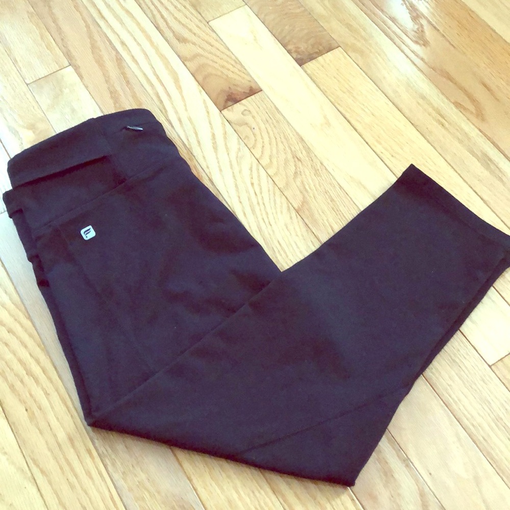Black fabletics active capris🖤